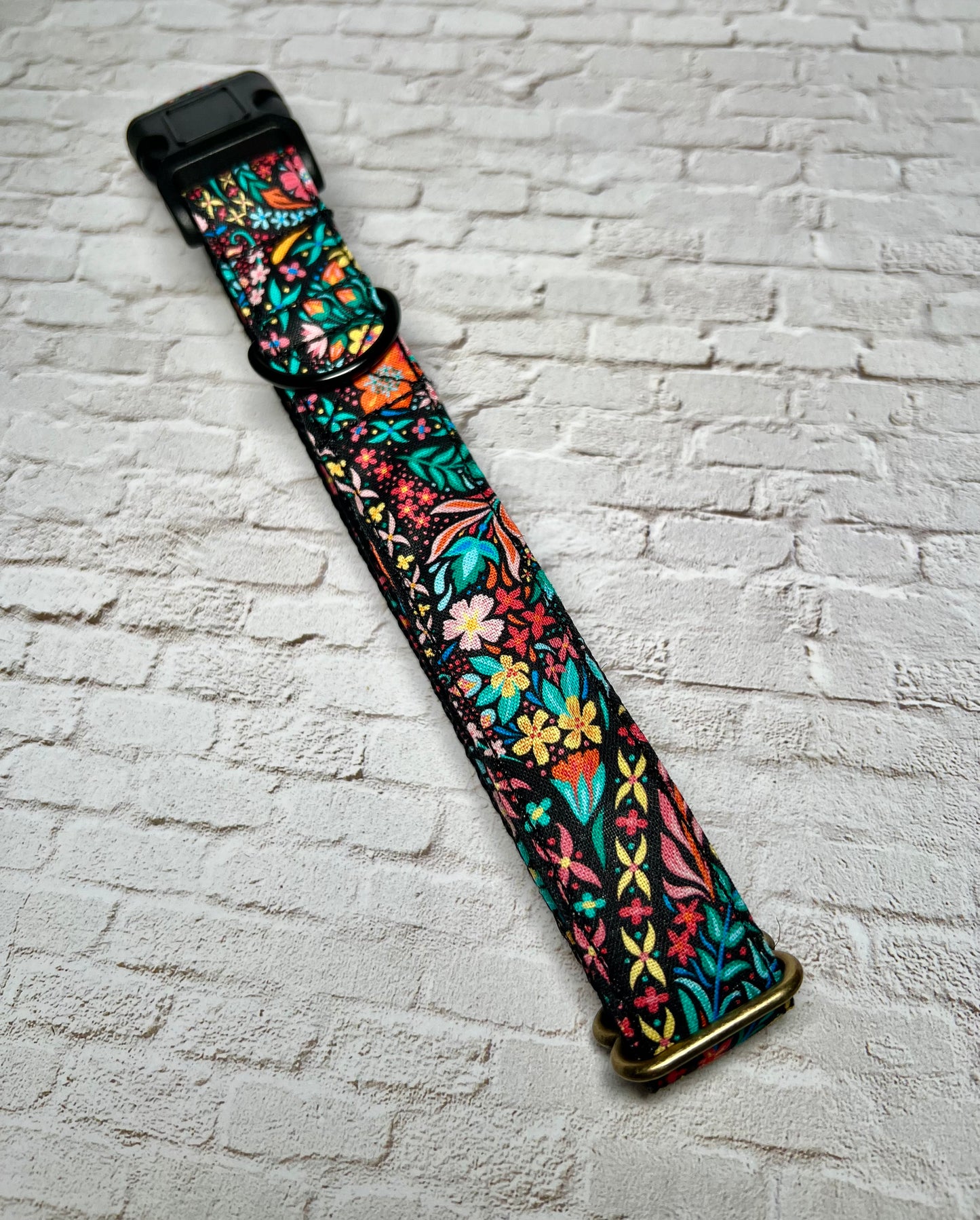Sundance Petals Dog Collar