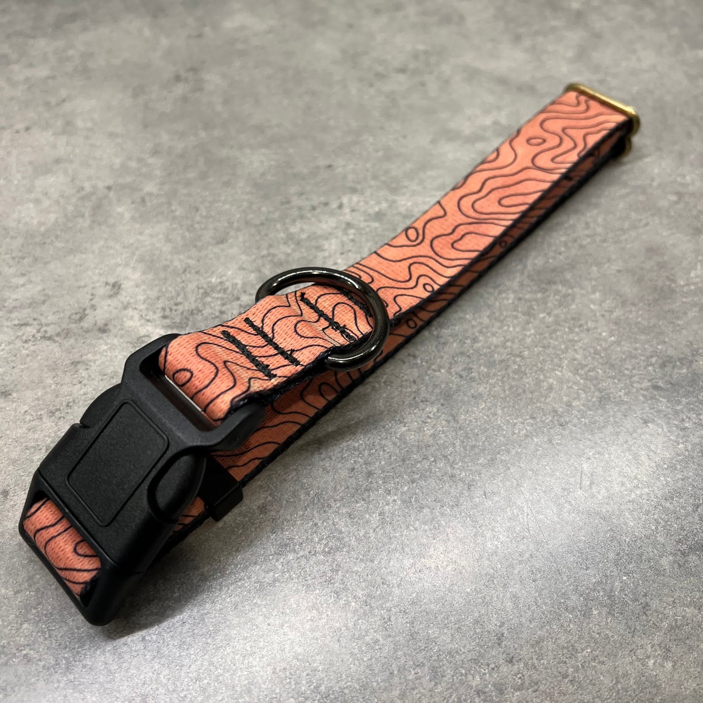 HEAT ALERT Topo Red Dog Collar | Hand Painted Dog Collar