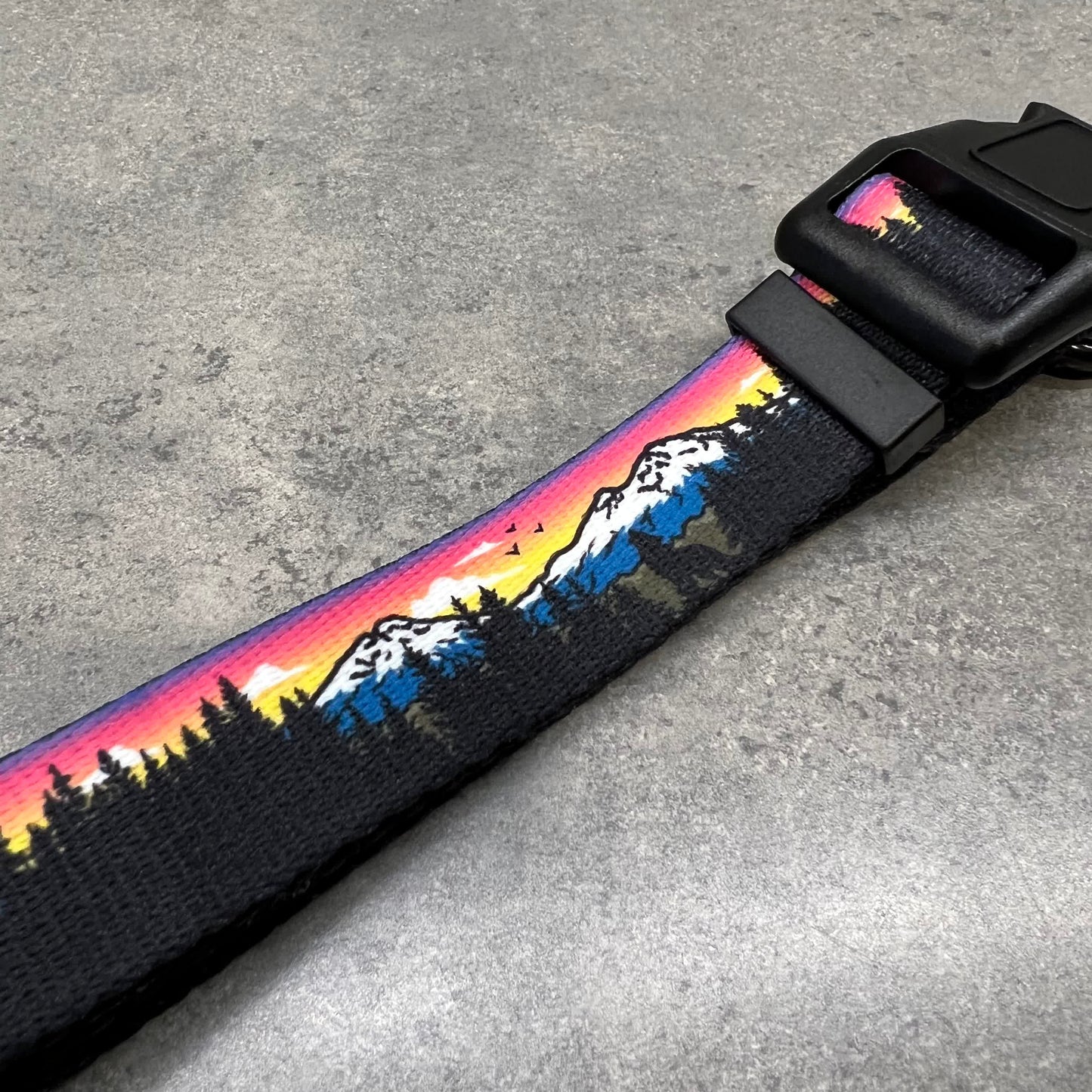 Three Sisters Sunset Dog Collar | Handmade Dog Collar