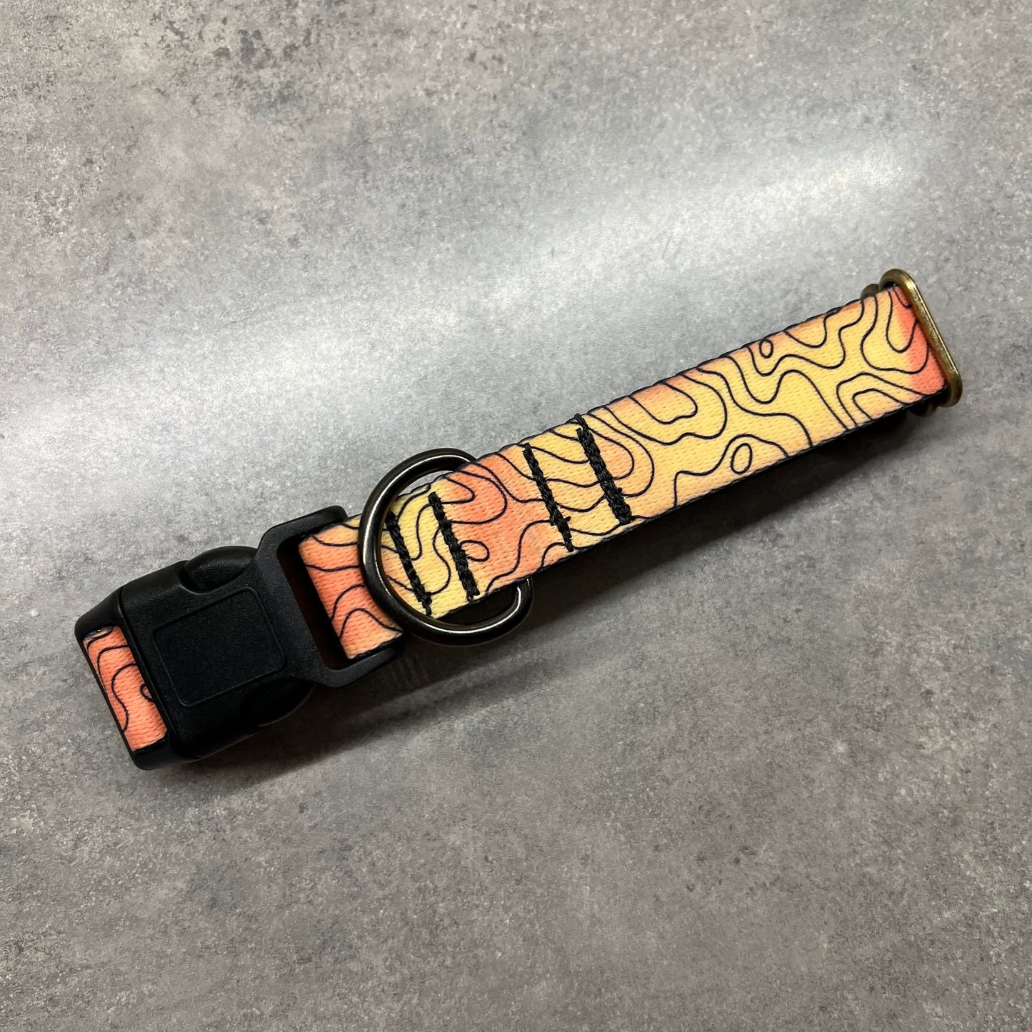 HEAT ALERT Topo Red Dog Collar | Hand Painted Dog Collar