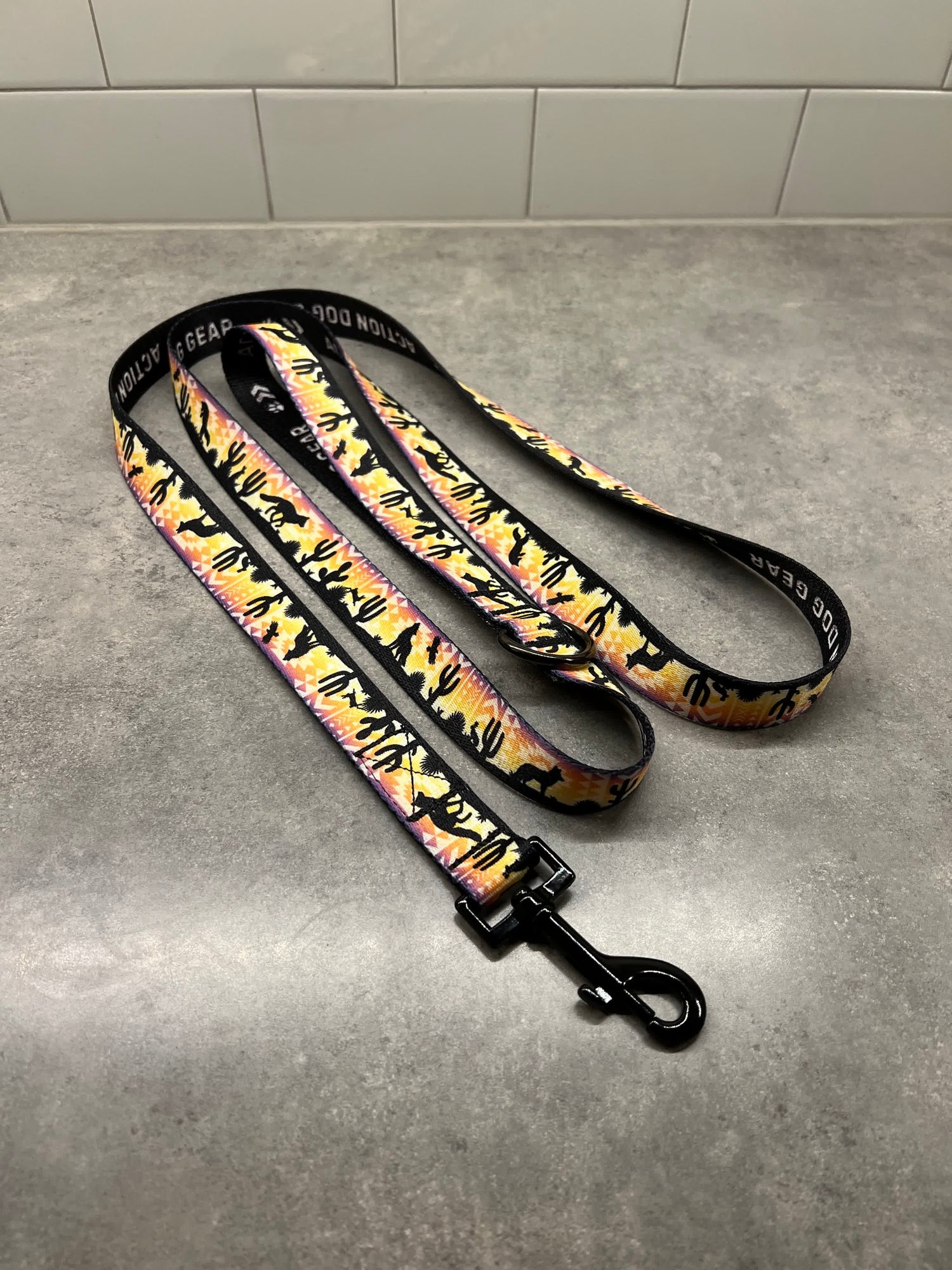 Matching Leashes