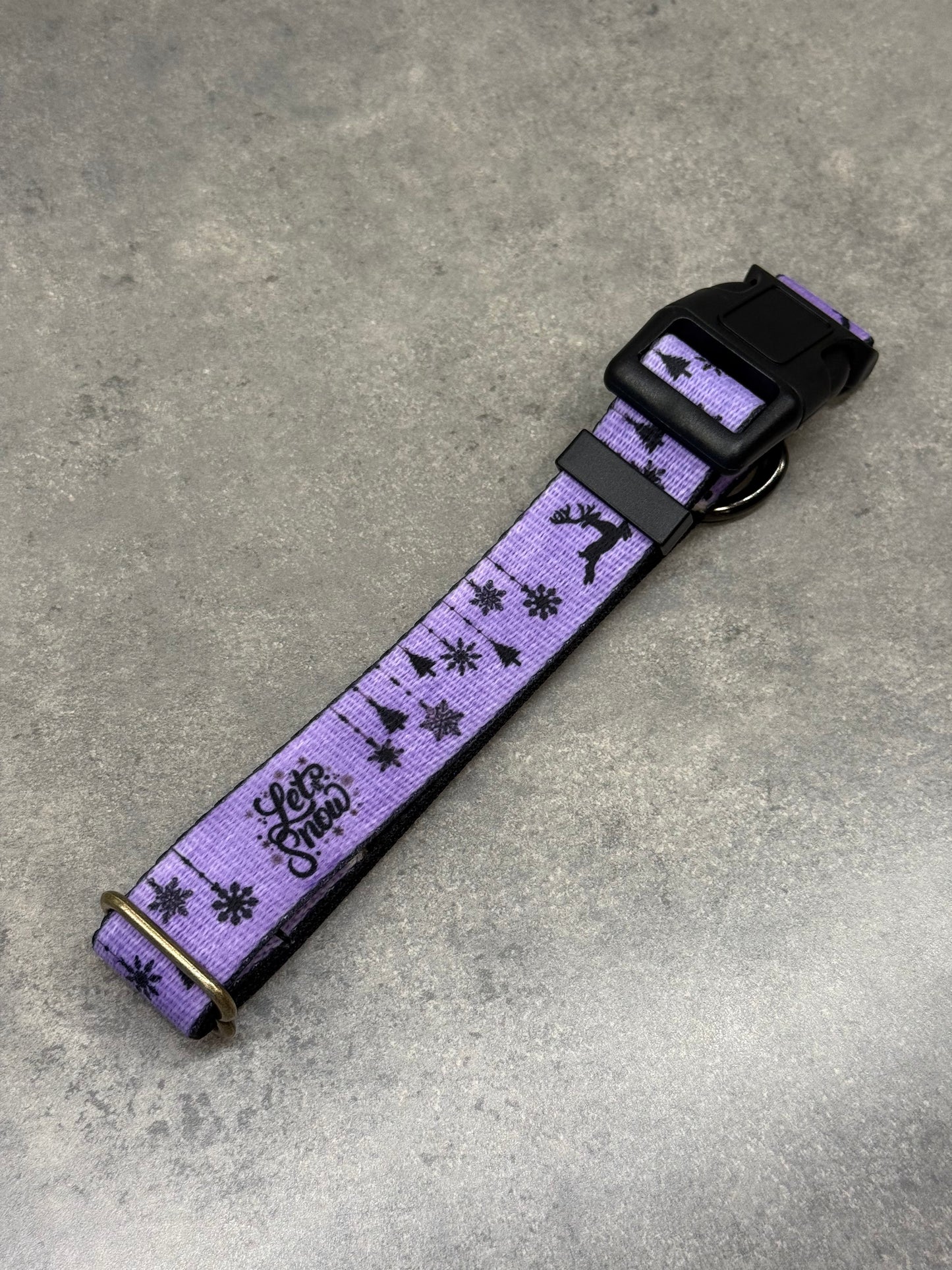 Let it Snow | Christmas Collection| Color Change Hand Painted Dog Collar