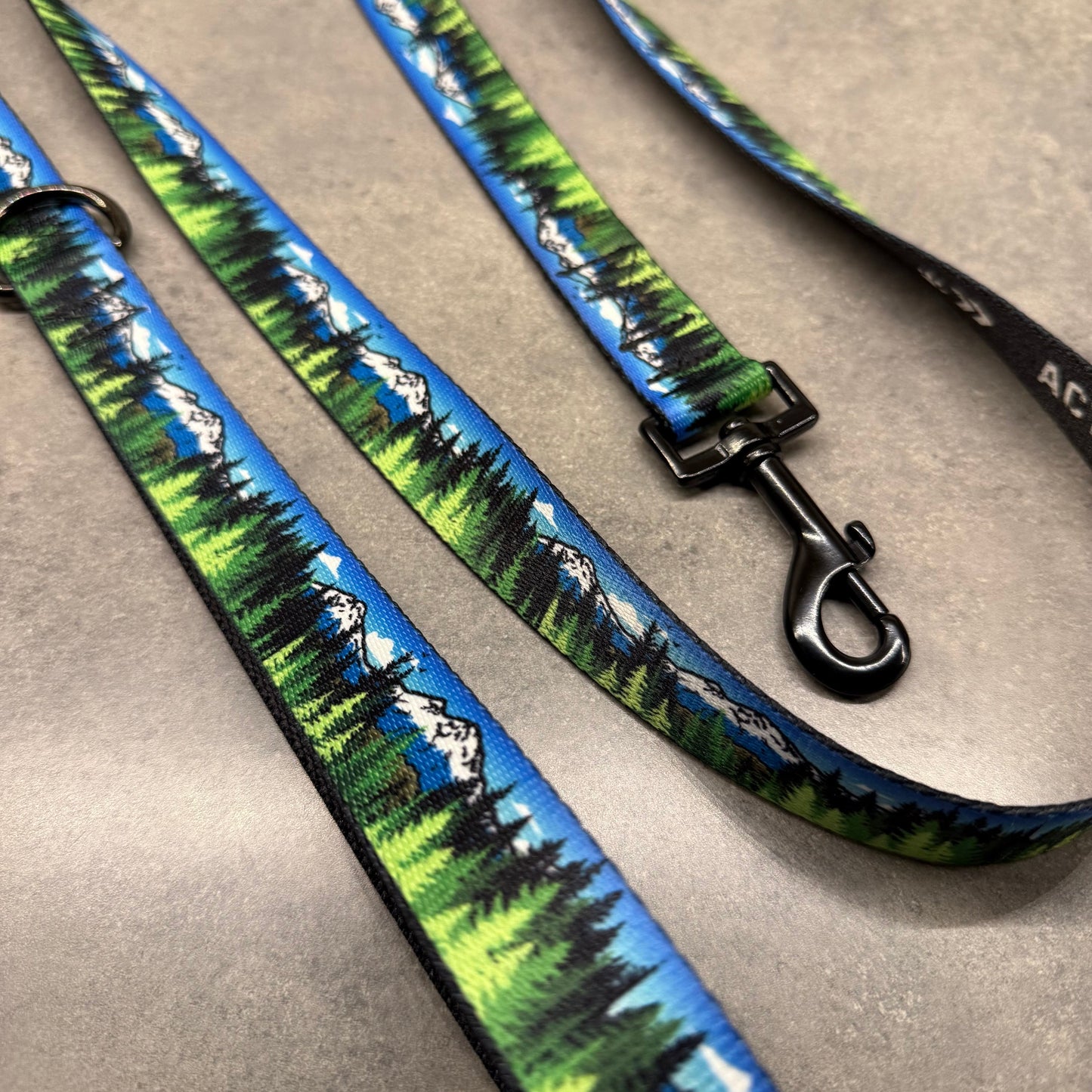 Blue Sky Three Sisters | 6ft Leash