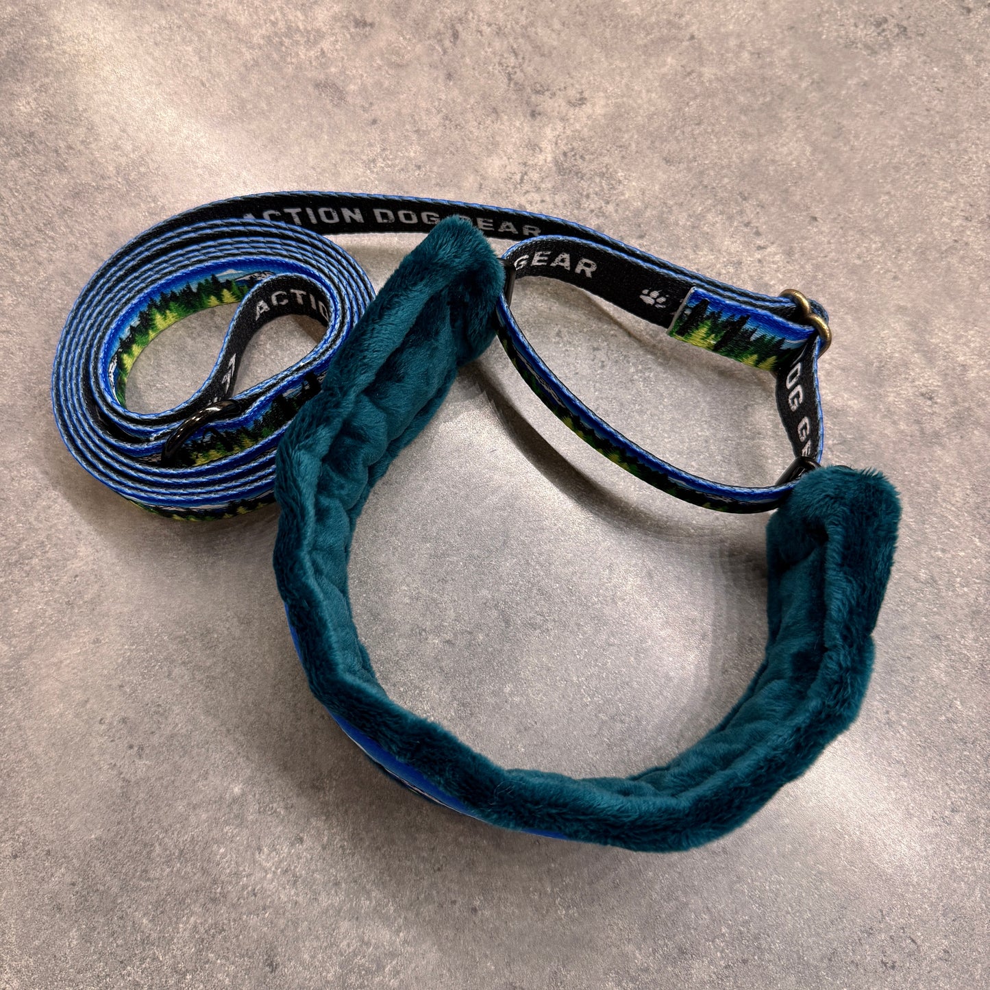 Blue Sky Three Sisters Minky Slip Collar + Built-In Leash